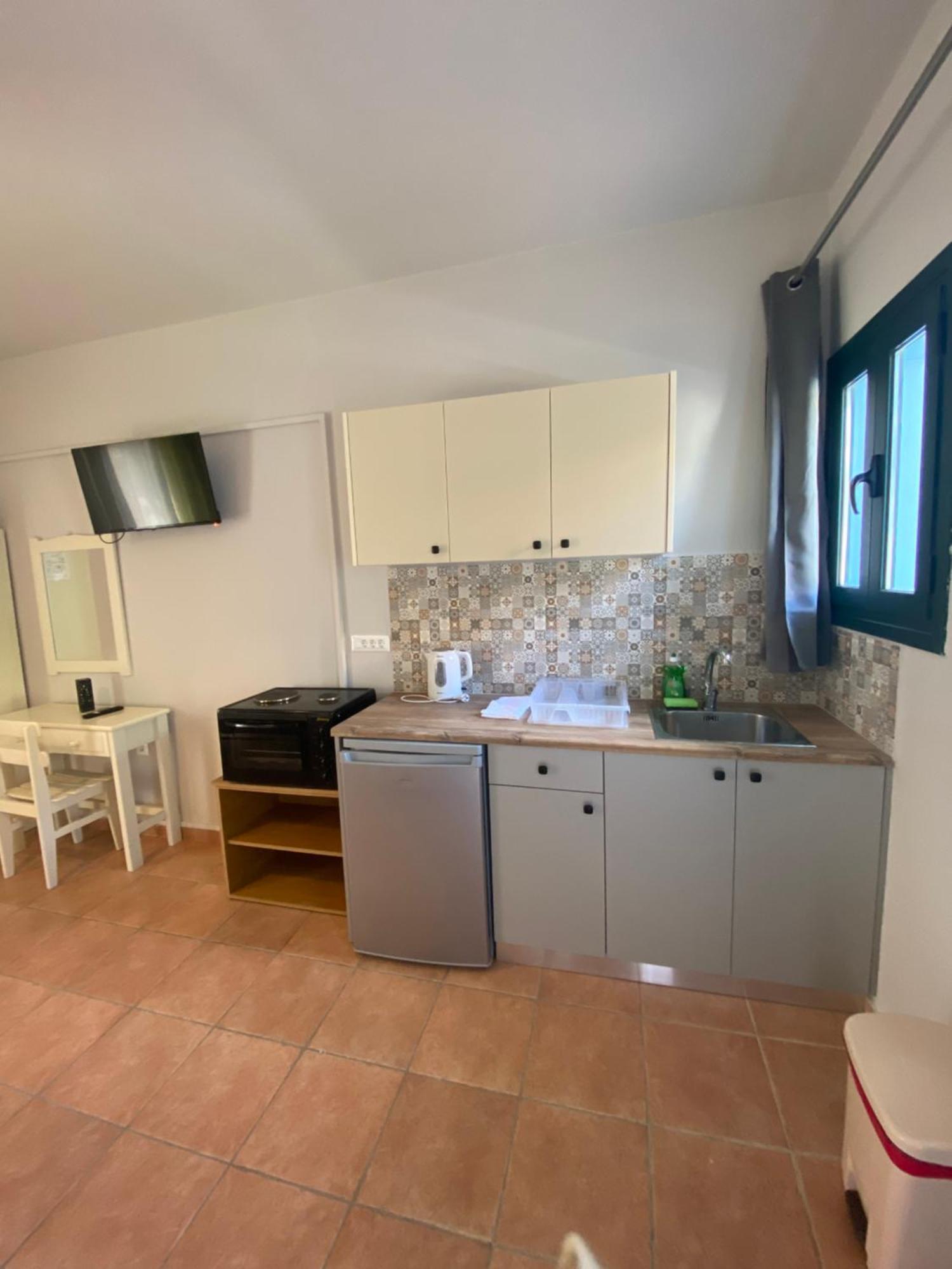 Mirovigli Aparthotel Lépedha Exteriör bild