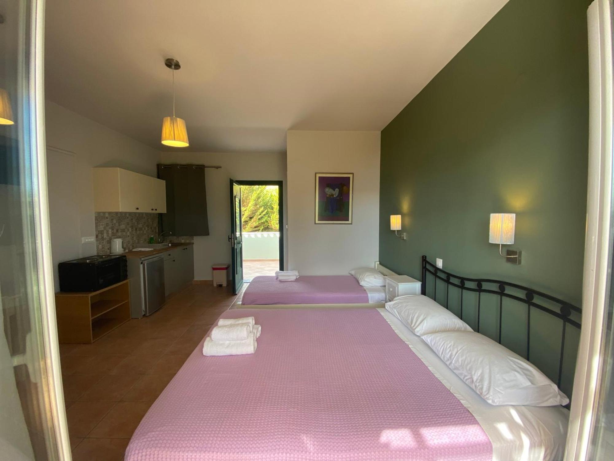 Mirovigli Aparthotel Lépedha Exteriör bild