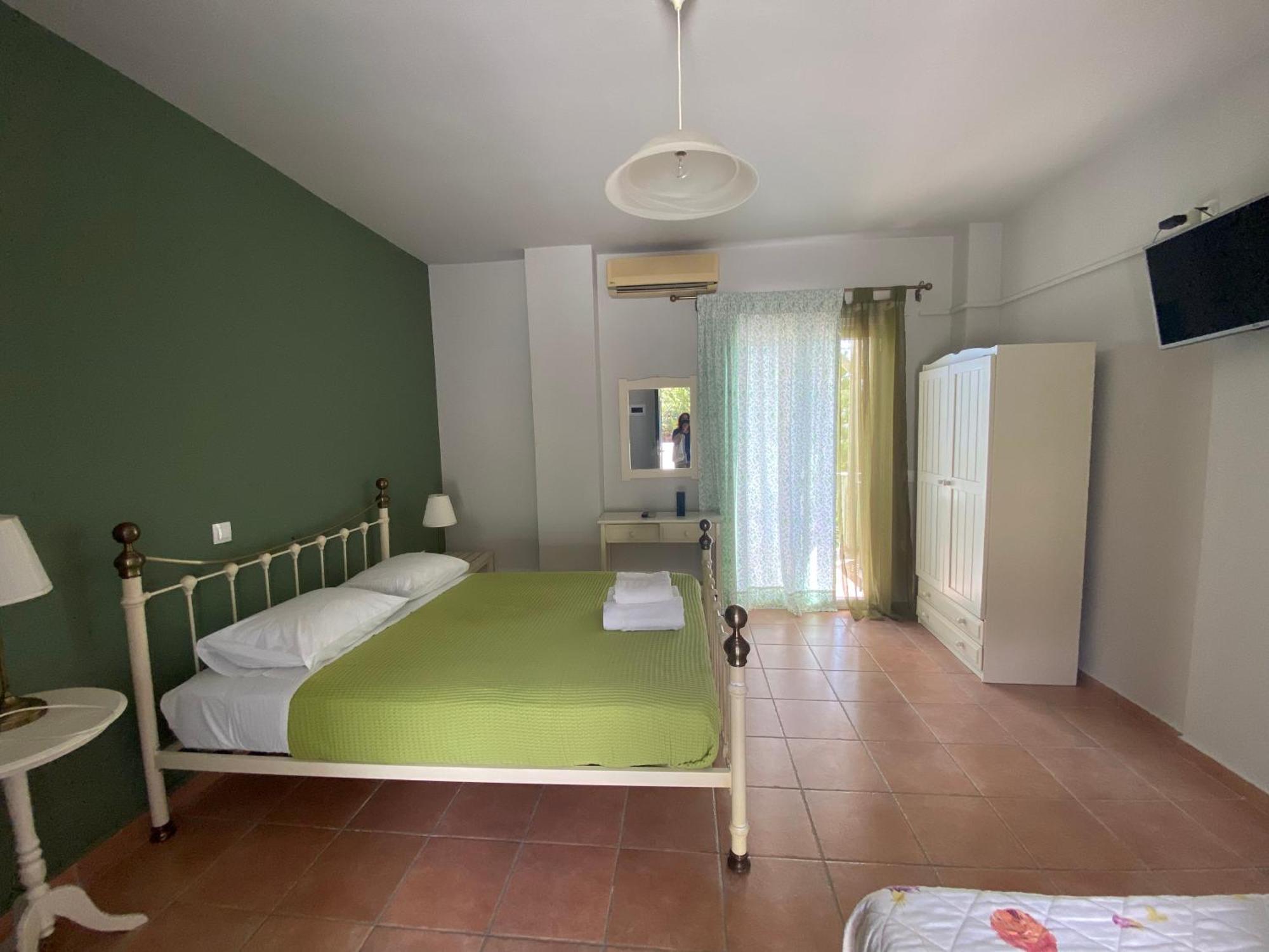 Mirovigli Aparthotel Lépedha Exteriör bild